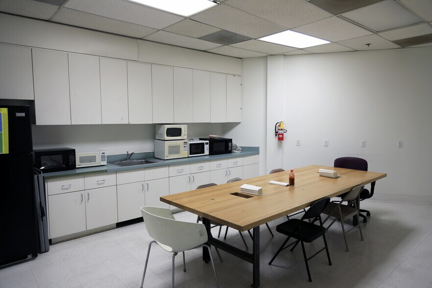 More Photos Of 7150 Village Dr, Buena Park Warehouse For Sale