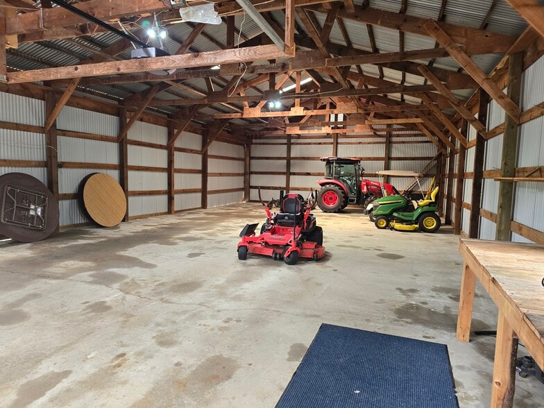 Primary Photo Of N8481 Kleba Rd, Hixton Flex For Sale