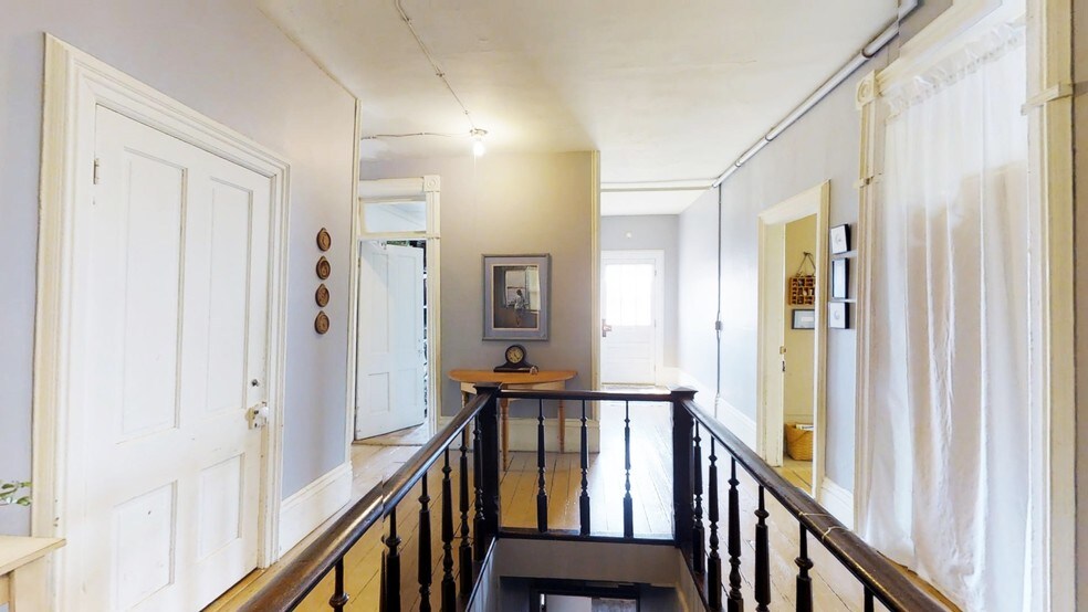 More Photos Of 809 N Main St, Alma Freestanding For Sale