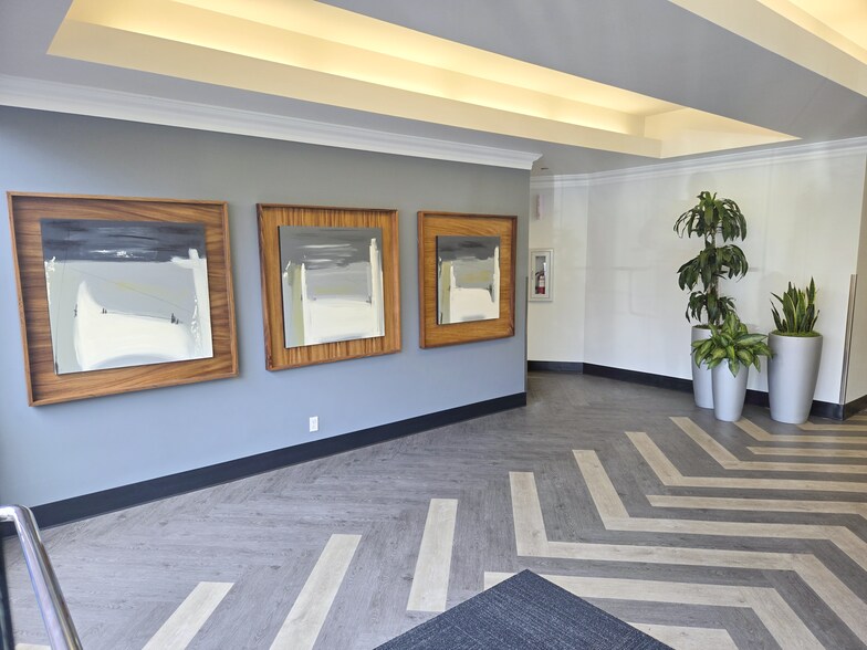 More Photos Of 22232 17th Ave SE, Bothell Office For Lease