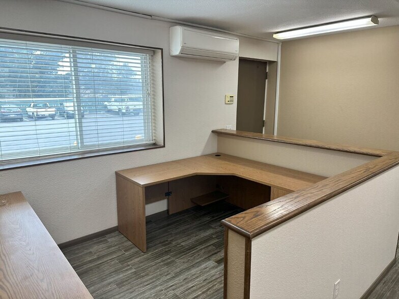 More Photos Of 19011 Mermack Rd, Lake Elsinore Manufacturing For Lease