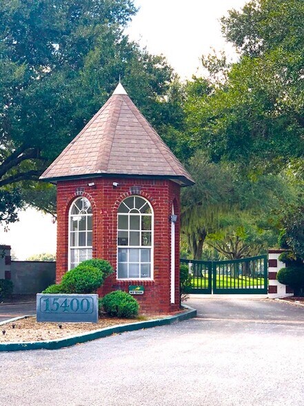 More Photos Of 15400 S US Highway 301, Summerfield Office For Sale