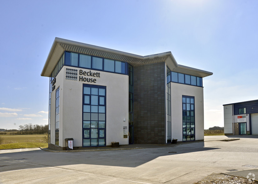 Primary Photo Of Poulton Industrial Estate, Poulton Le Fylde Office For Lease