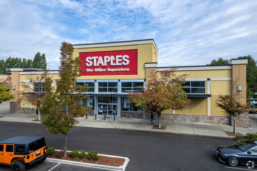 More Photos Of 2600 SW Barton St, Seattle Unknown For Sale