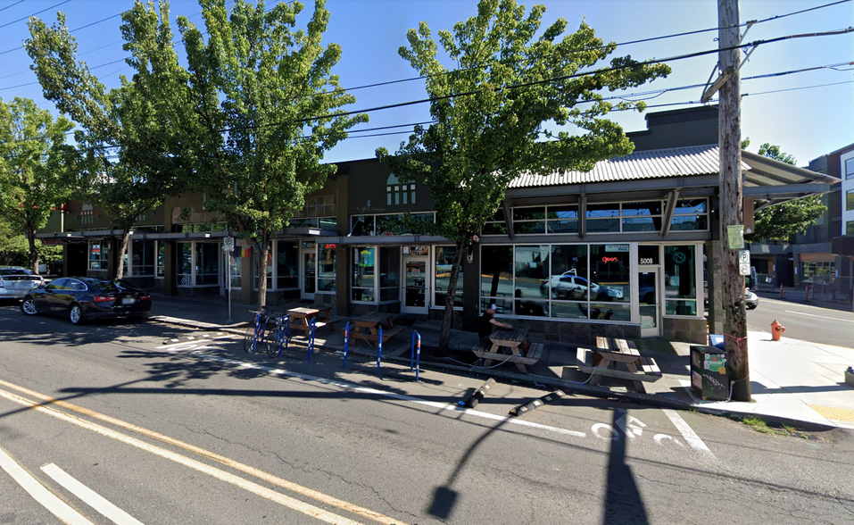 Primary Photo Of 5008-5026 SE Division St, Portland Storefront For Sale