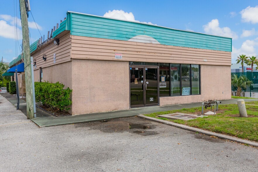 More Photos Of 801 Ponce De Leon Blvd, Saint Augustine Freestanding For Lease