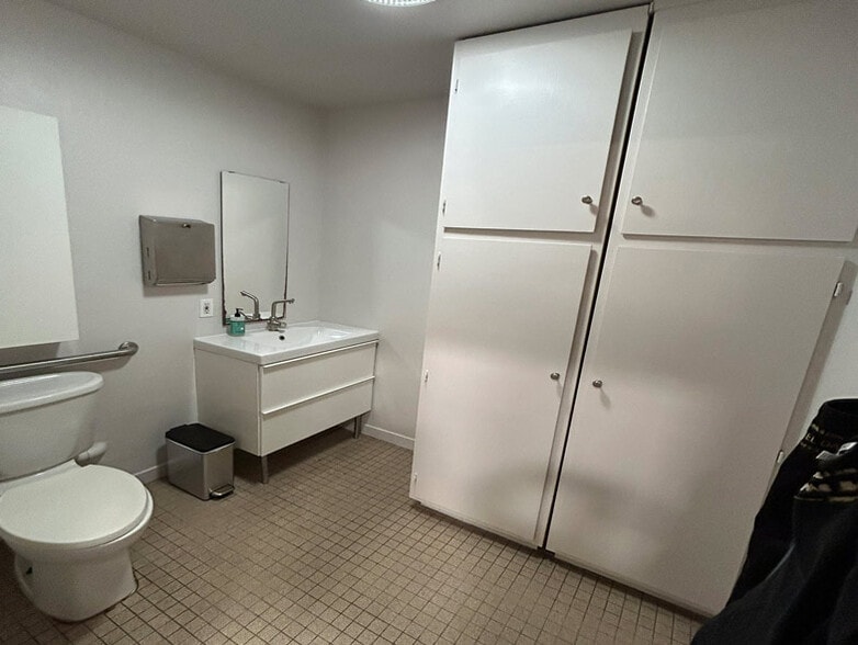 More Photos Of 3450 3rd St, San Francisco Industrial For Sale