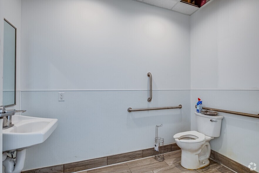 Photo of 1st Floor Ste B01