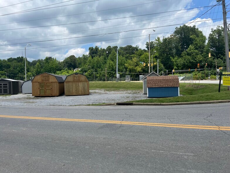 More Photos Of Commerce Street, Waverly Land For Sale
