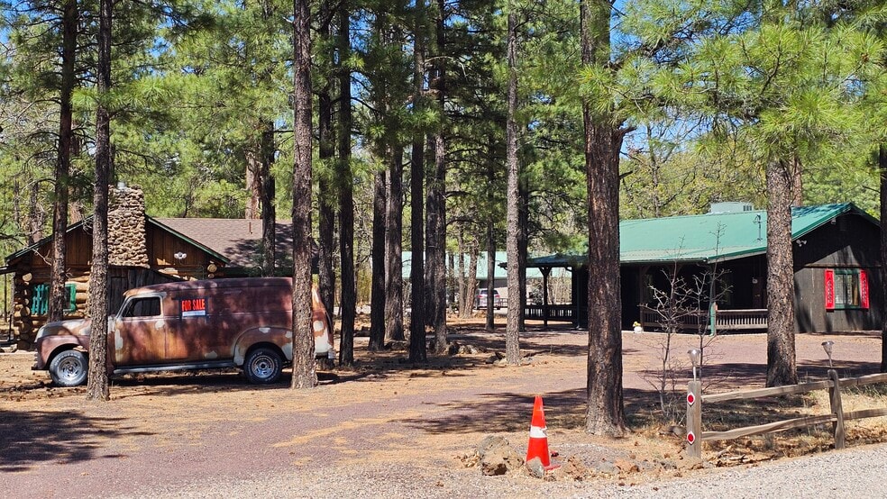 More Photos Of 182 White Mountain blvd, Lakeside General Retail For Sale