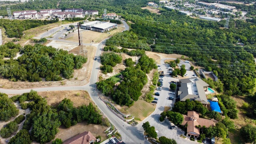 More Photos Of 4308 N Quinlan Park Rd, Austin Storefront Retail Office For Sale