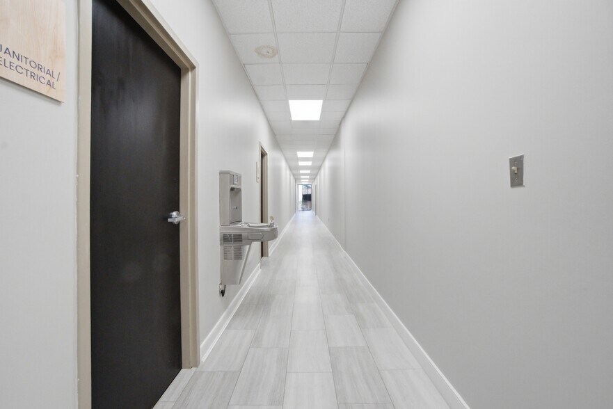 More Photos Of 1603 Santa Rosa Rd, Richmond Medical For Sale