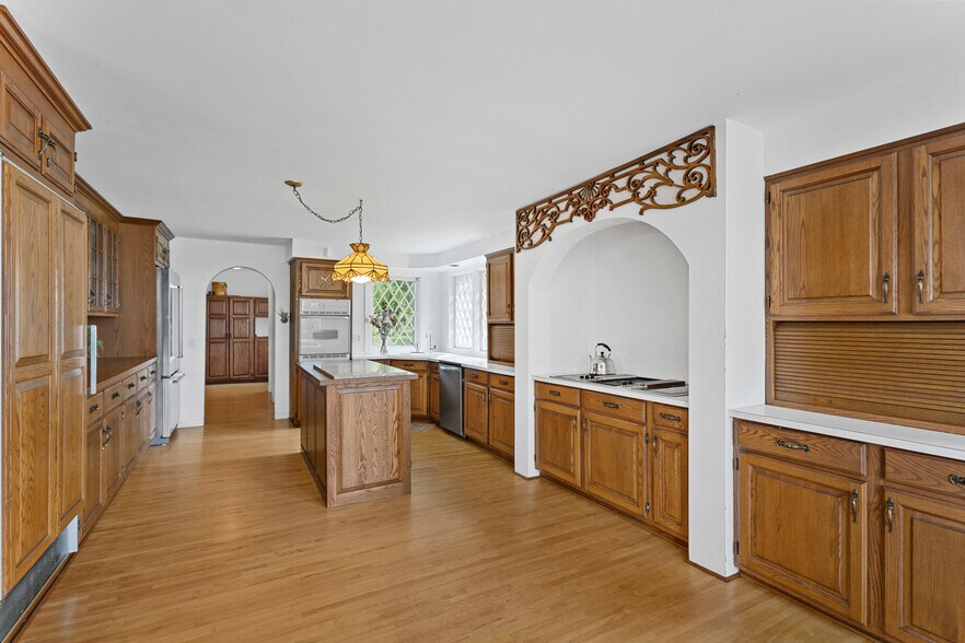 More Photos Of 540 North St, Green Lake Storefront Retail Residential For Sale