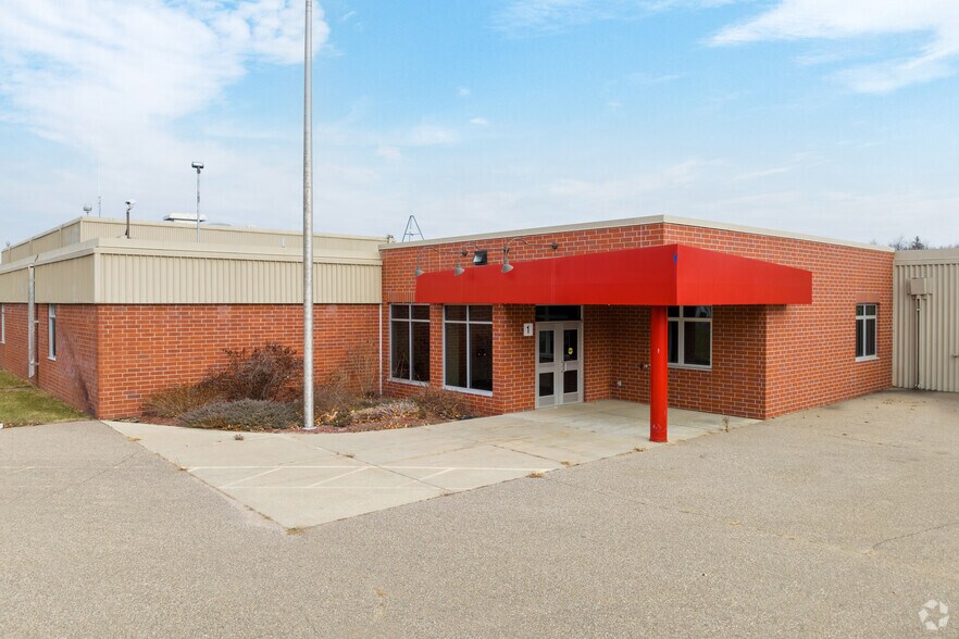 Primary Photo Of 132 1st Ave S, Motley Light Manufacturing For Sale