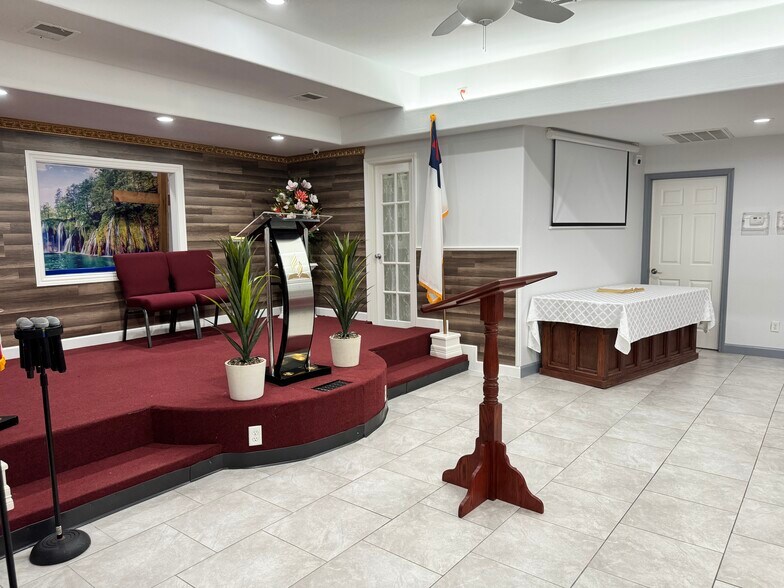 More Photos Of 12038 Bissonnet St, Houston Religious Facility For Sale