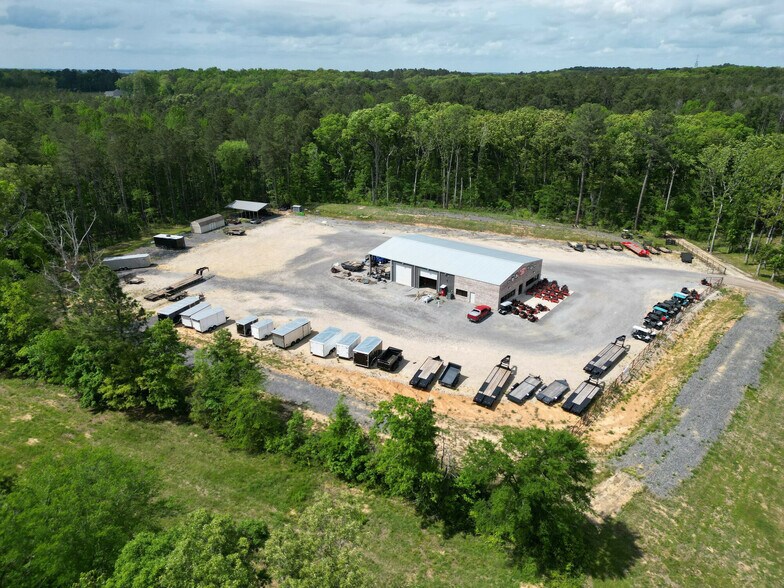 More Photos Of 7674 Hwy 25, Brandon Warehouse For Sale