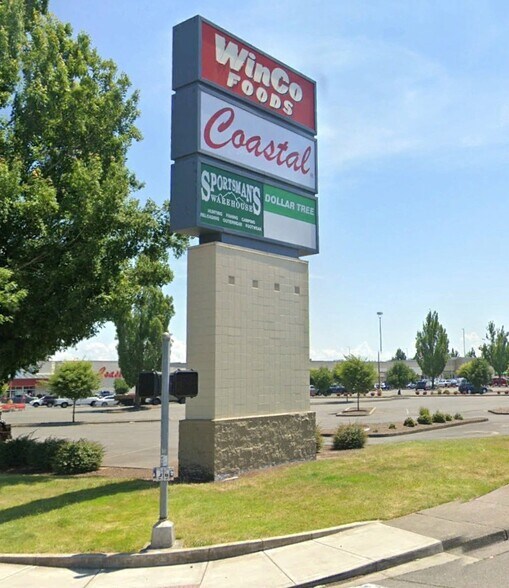 More Photos Of 1270 Lancaster Dr SE, Salem Restaurant For Sale