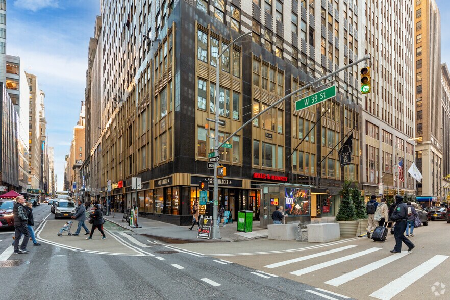 More Photos Of 1410 Broadway, New York Office For Lease
