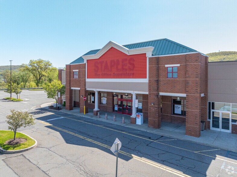 More Photos Of 3-43 Centre Dr, Central Valley Unknown For Sale