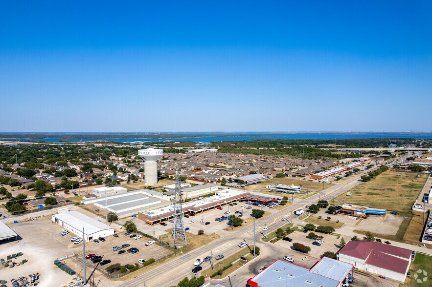 More Photos Of 1425 Justin Rd, Lewisville Storefront For Sale
