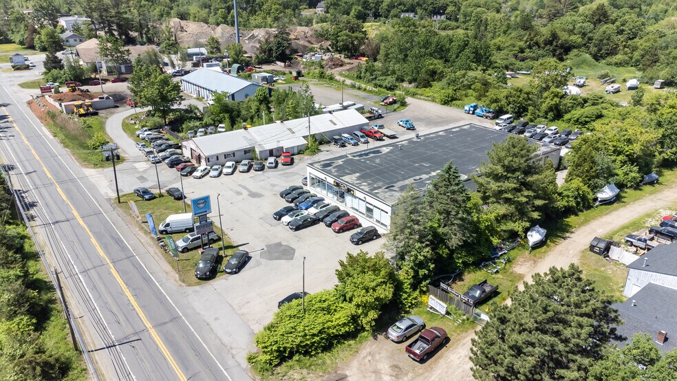 More Photos Of 86 Newburyport Tpke, Newbury Auto Dealership For Sale