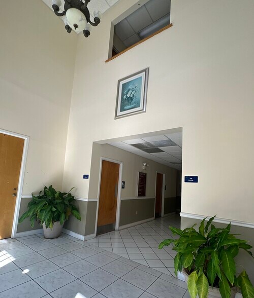 More Photos Of 2753 State Rd 580, Clearwater Medical For Sale