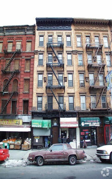 Primary Photo Of 351 E 138th St, Bronx Storefront Retail Residential For Lease