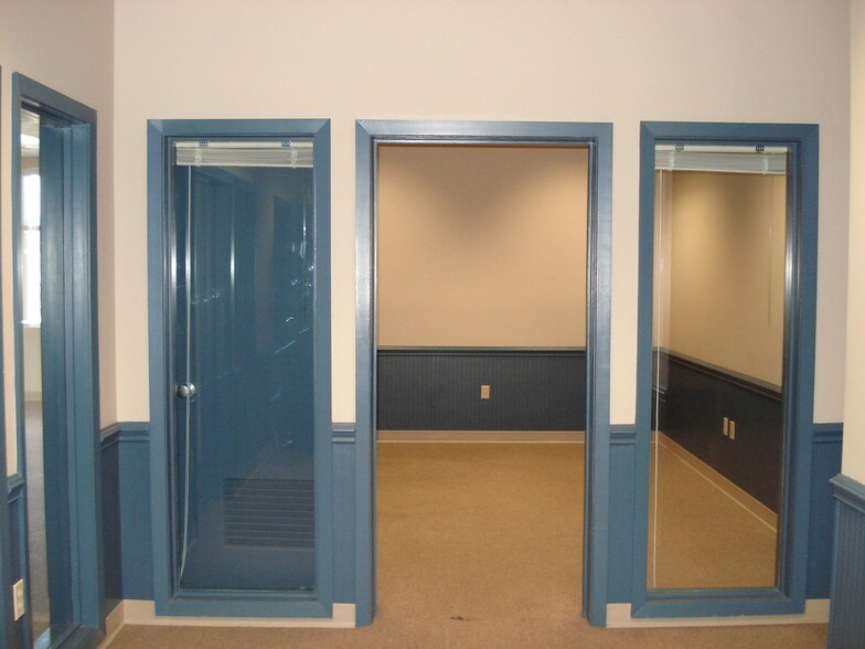 More Photos Of 801 N Salisbury Blvd, Salisbury Unknown For Lease