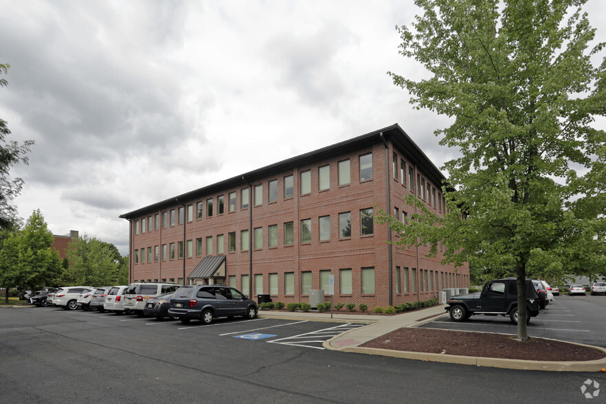 Primary Photo Of 370 E Maple Ave, Langhorne Office For Lease