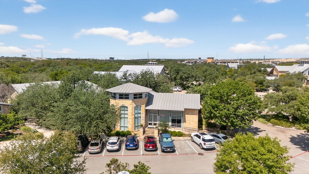 More Photos Of 16023 Via Shavano, San Antonio Office For Sale