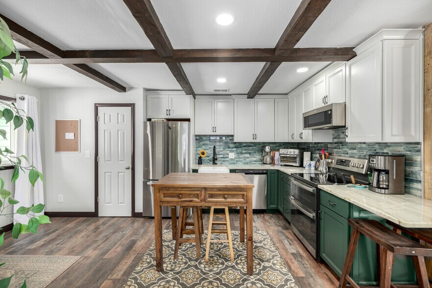 More Photos Of 8537 S Doubleheader Ranch Rd, Morrison Specialty For Sale