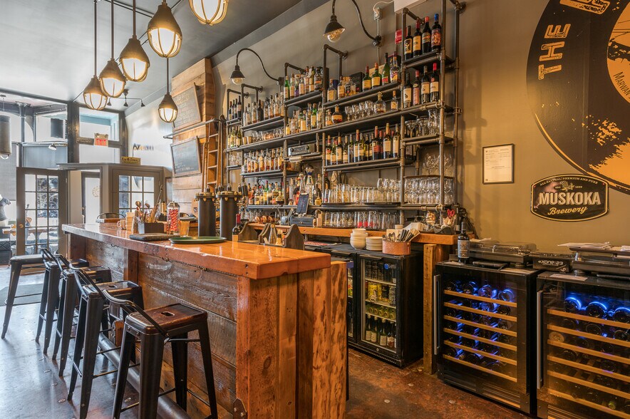 More Photos Of 179-191 Queen St, Scugog Storefront Retail Residential For Sale