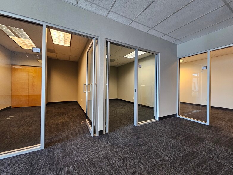 More Photos Of 1790 Front St NE, Salem Service For Lease