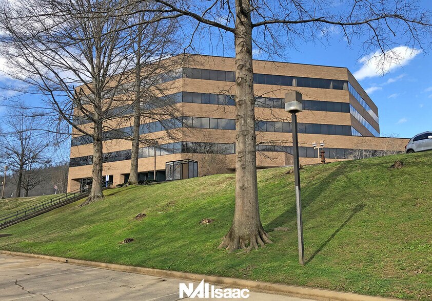 More Photos Of 311 N Arnold Ave, Prestonsburg Office For Sale