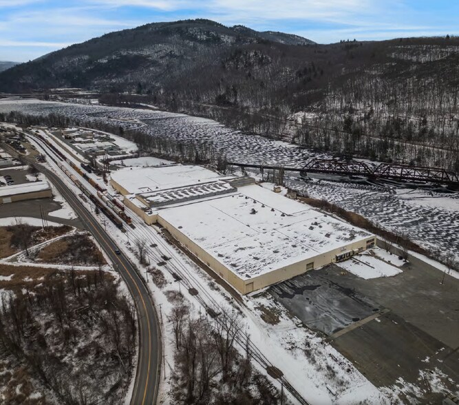 Primary Photo Of 210 Riverside Dr, Brattleboro Warehouse For Lease