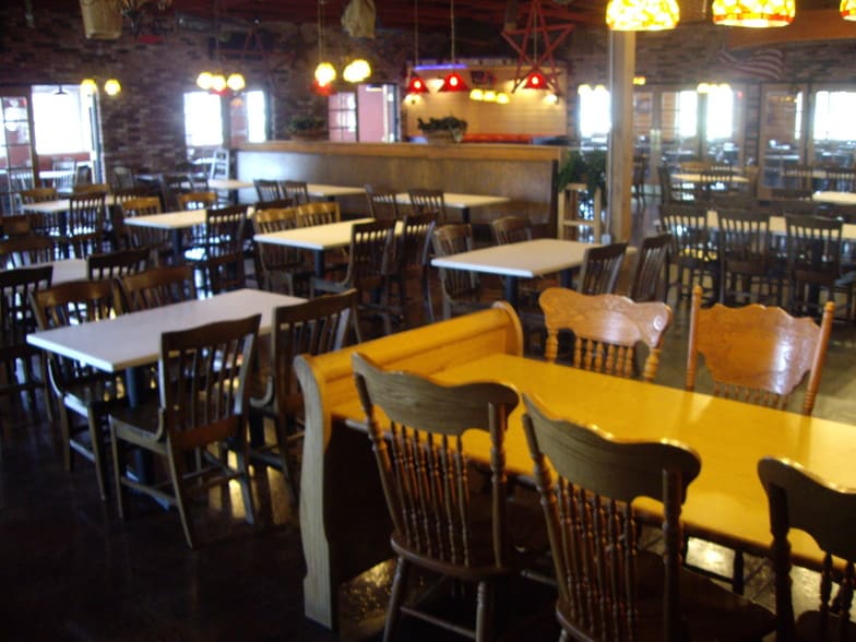 More Photos Of 1700 S Entertainment Ave, Boise Restaurant For Sale