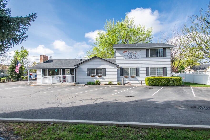 Primary Photo Of 1275 E State St, Eagle Daycare Center For Sale