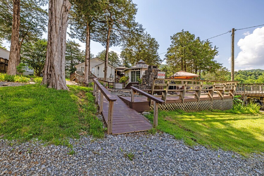 More Photos Of 7643 US-11, Rising Fawn Trailer Camper Park For Sale