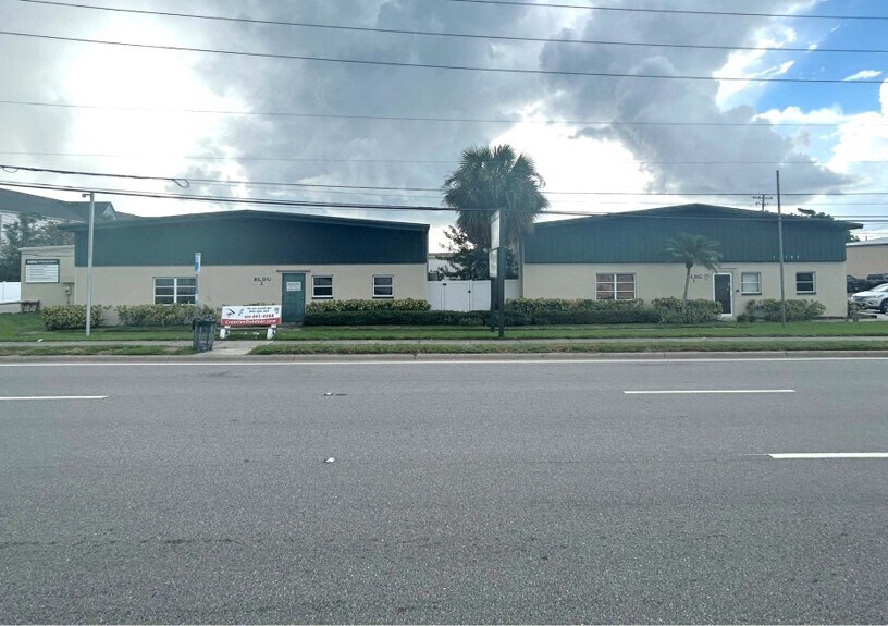 Primary Photo Of 13195 N 49th St N, Clearwater Warehouse For Lease