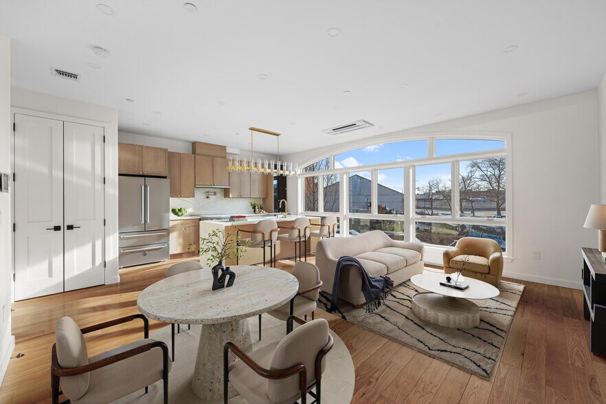 More Photos Of 41 Summit St, Brooklyn Apartments For Sale