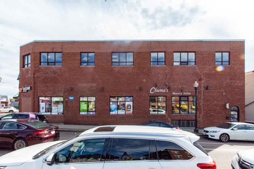 More Photos Of 975-977 Saratoga St, Boston Storefront Retail Office For Lease