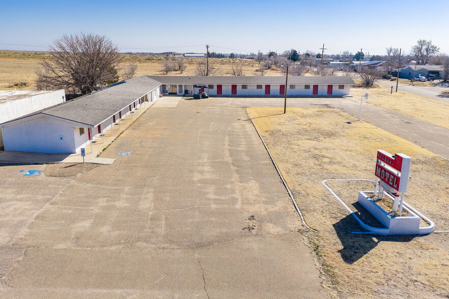 More Photos Of Falcon Motel, Stinnett Hotel For Sale