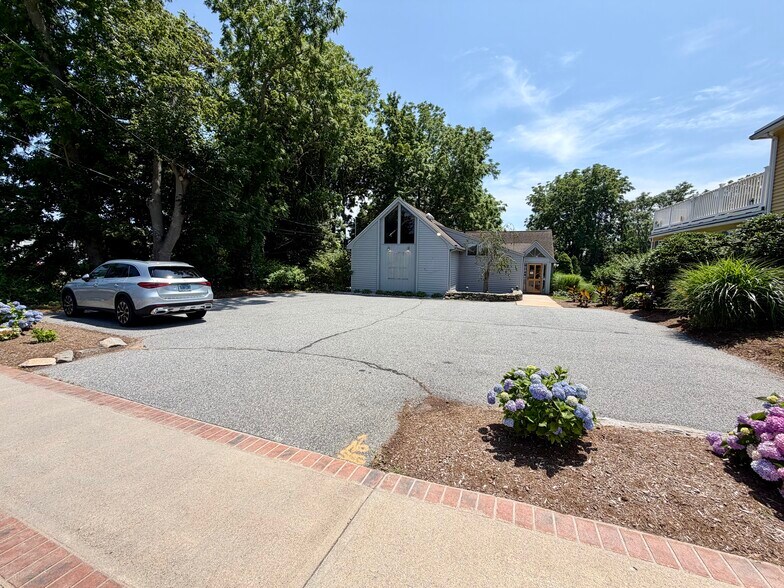 Primary Photo Of 1156 Boston Post Rd, Old Saybrook Office For Lease
