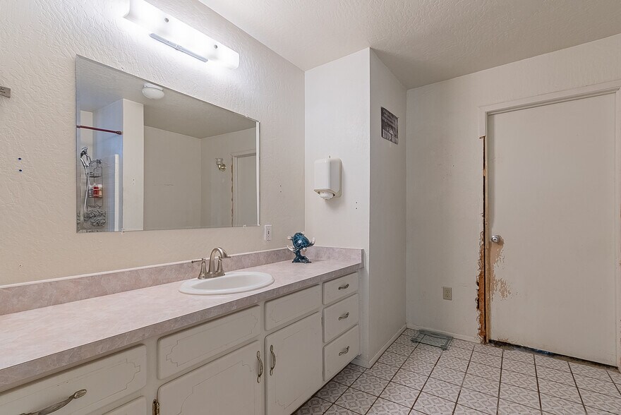 More Photos Of 12264 S Foothills Blvd, Yuma Healthcare For Sale