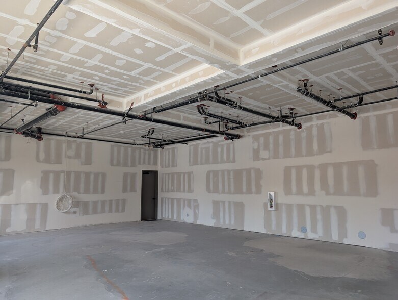 More Photos Of 389 1st St, Los Altos Apartments For Sale