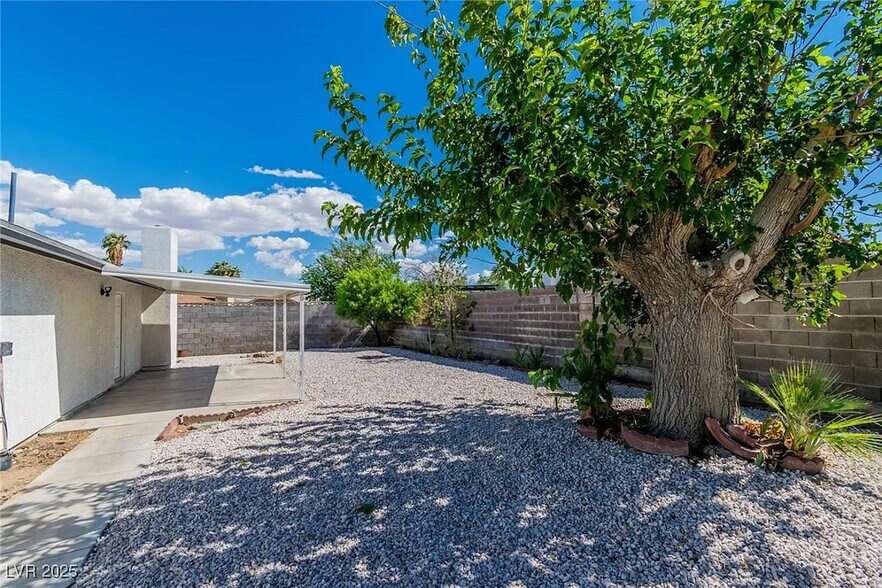 More Photos Of 4785 San Sebastian Ave, Las Vegas Specialty For Sale