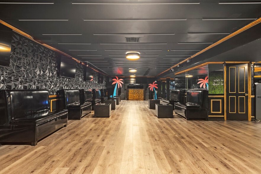 More Photos Of 915-917 J St, Modesto General Retail For Sale