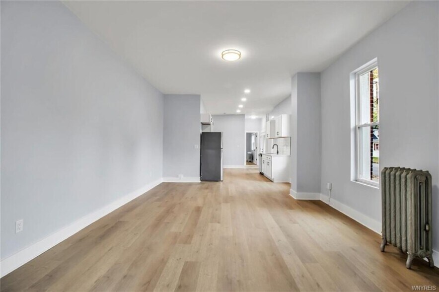 More Photos Of 49 William St, Tonawanda Apartments For Sale