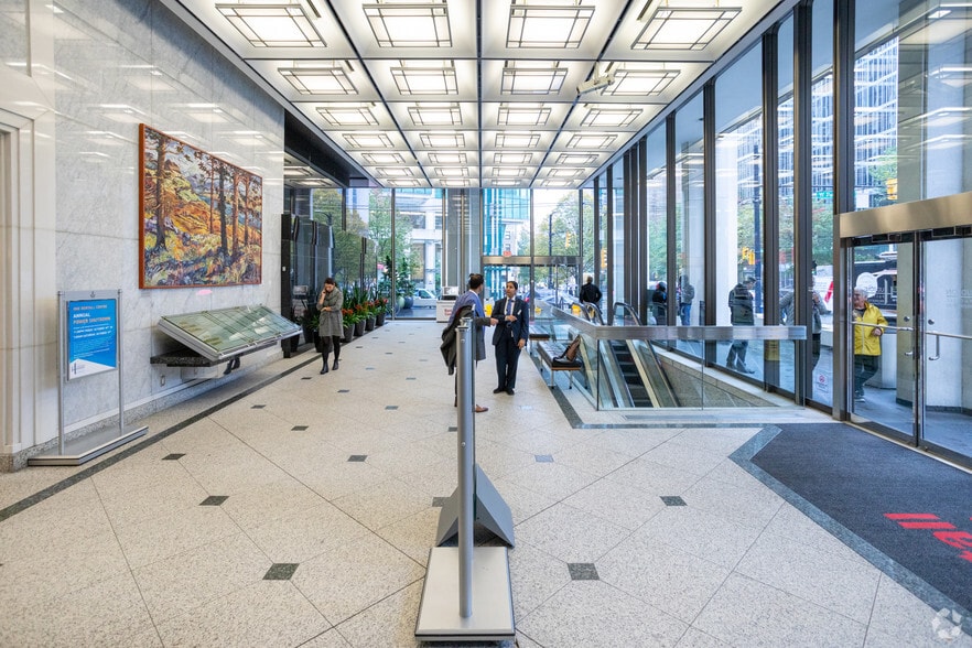 More Photos Of 505 Burrard St, Vancouver Office For Lease