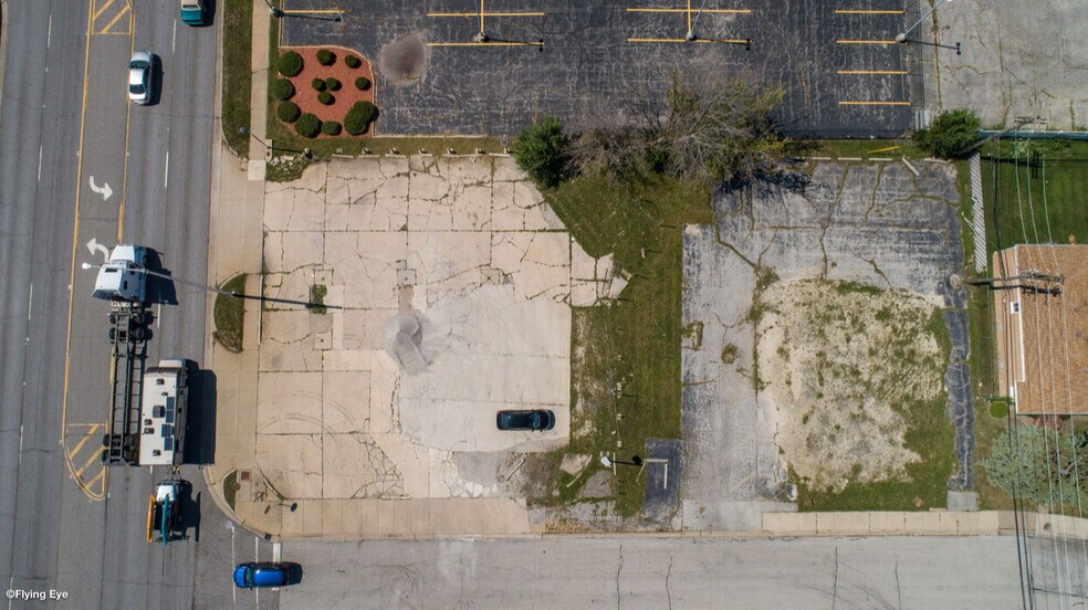 More Photos Of 862 E 162nd St, South Holland Land For Sale